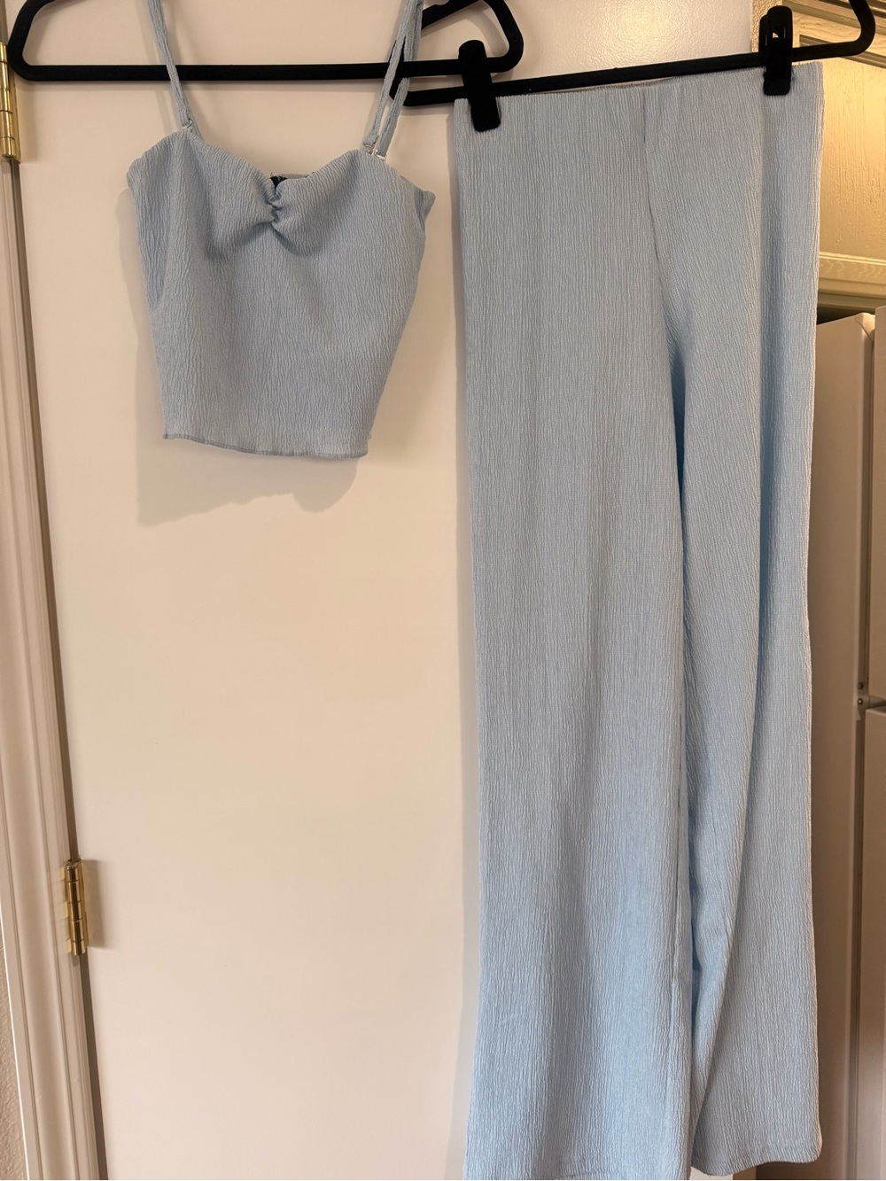 Light Blue Textured Wide-Leg Pants & Cropped Tank Set